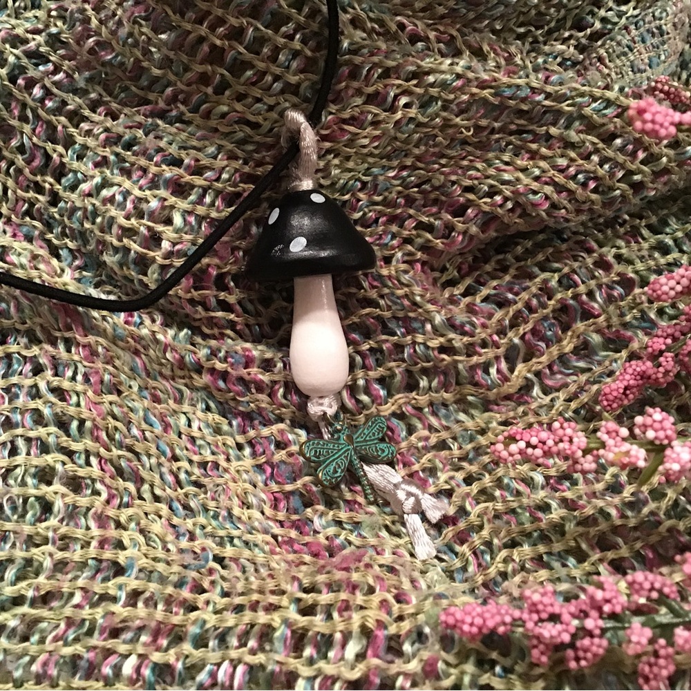 #179 Mushroom Necklace